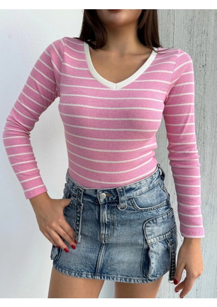 V Yaka Çizgili Bluz Pembe fiyatları