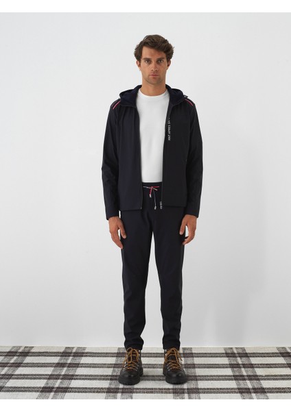 Erkek Lacivert Esnek Dokulu Regular Fit Mont fiyatları