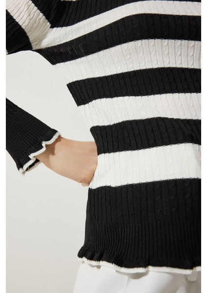 Balıkçı Yaka Fırfırlı Çizgili Triko Kazak LDD0046 Siyah Ekru fırsatları