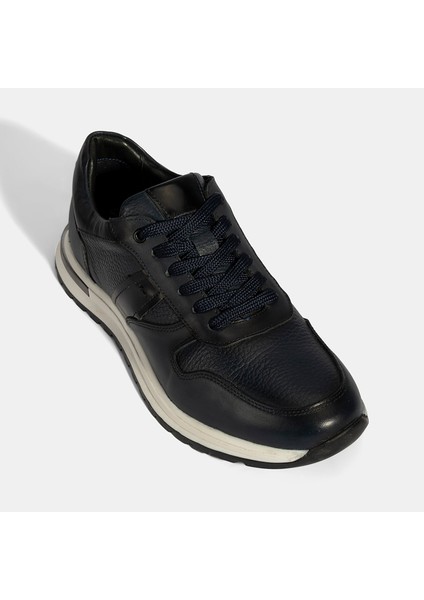 Erkek Lacivert Bağcıklı Deri Sneaker indirimleri