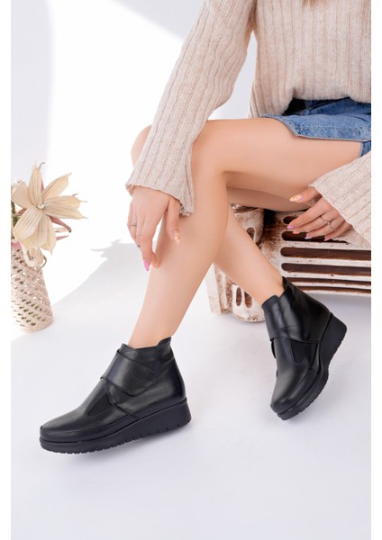 Kadın Hakiki Deri Siyah Cırtlı Ortopedik Bot modelleri