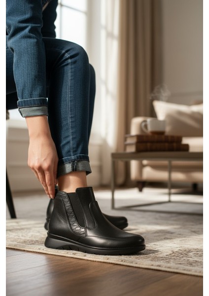 Erase Siyah Fermuarlı Kadın Yarım Bot indirimleri