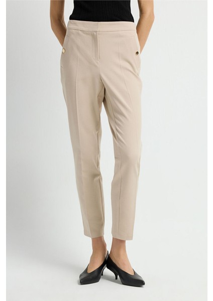 Metal Aksesuarlı Cepli Pantolon Bej 15335246013 modelleri