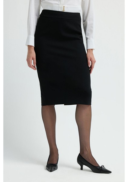 Arkadan Fermuarlı Kalem Etek Siyah 12709135118 fiyatları