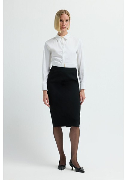 Arkadan Fermuarlı Kalem Etek Siyah 12709135118 modelleri