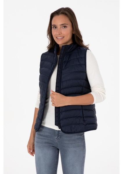 Kadın Yelek Hafif Kumaş ile Konforlu ve Şık Dış Giyim Seçeneği