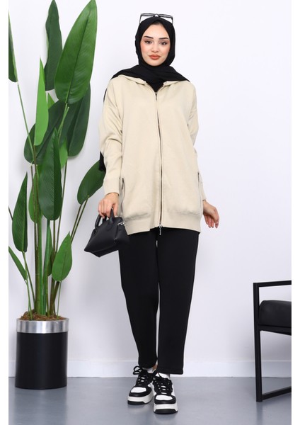 Bej Çift Cepli Fermuarlı Triko Hırka fiyatları