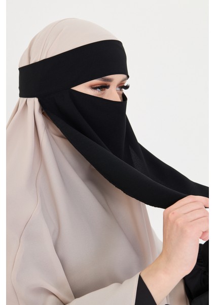 Siyah Tesettür Tek Katlı Peçe Medine Ipeği Arkadan Bağlamalı 1026_01