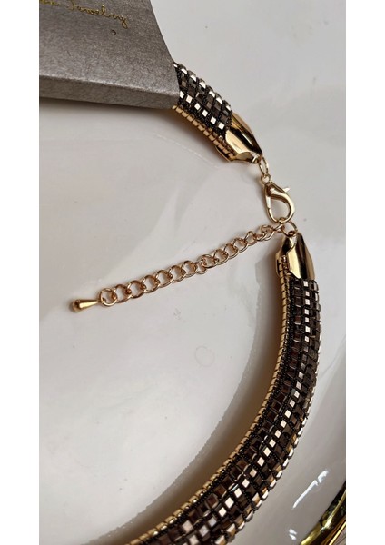 Siyah Kristal Taşlı Ayarlanabilir Tasma Kolye (Choker)