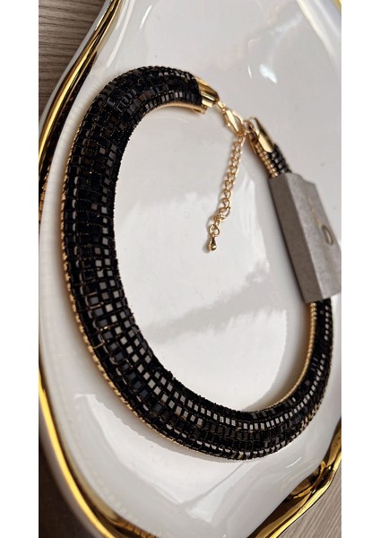 Siyah Kristal Taşlı Ayarlanabilir Tasma Kolye (Choker) fiyatları