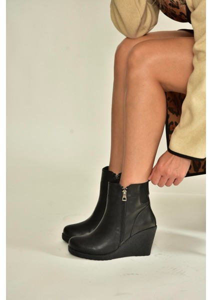 V361196809 Siyah Dolgu Topuklu Kadın Bot modelleri