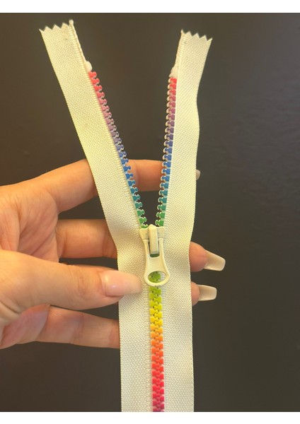 24X3 cm Renkli Dişli Beyaz Fermuar fiyatları