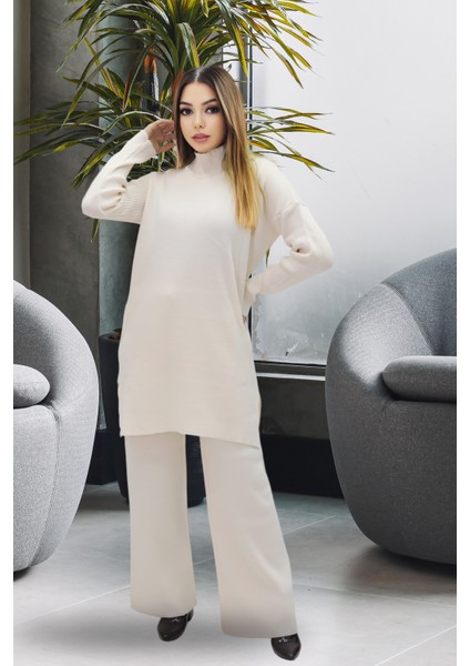 Kadın Dik Yaka Tunik Alt Üst Triko Takım
