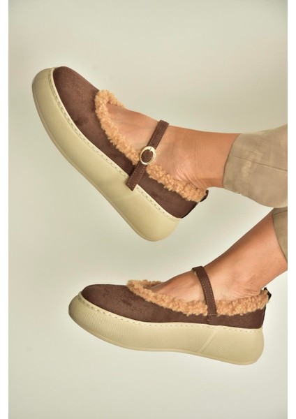 V811269502 Kahverengi Süet Içi Kürklü Günlük Kadın Ayakkabı