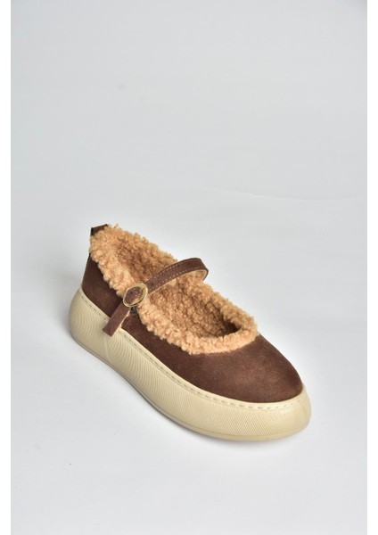 V811269502 Kahverengi Süet Içi Kürklü Günlük Kadın Ayakkabı