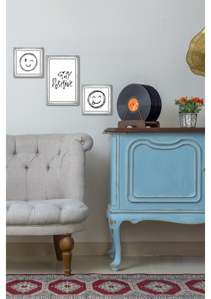 Stay Positive 3’lü Gravür Ahşap Duvar Dekoru Seti – Minimal Çerçeveli Motive Edici Tasarım