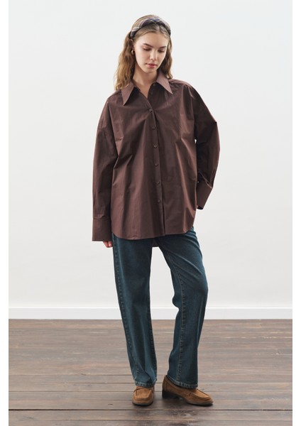 Tasarım Detaylı Oversıze Gömlek Acı Kahve fiyatları