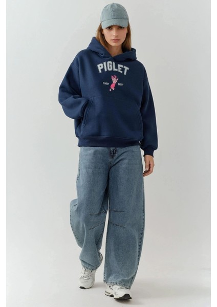 Kadın Oversize Baskılı Kapüşonlu Sweatshirt Lacivert fırsatları