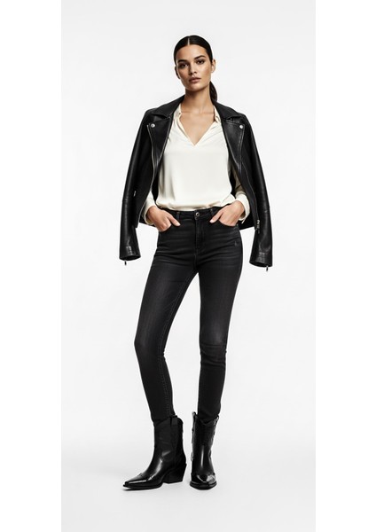 Siyah Kadın Topuklu Bot 640.58151-01 fırsatları