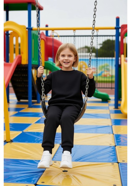 Kız Çocuk Pamuklu Düz Kesim Sweatshirt ve Eşofman Altı Takımı Kışlık Kaliteli Şık Rahat