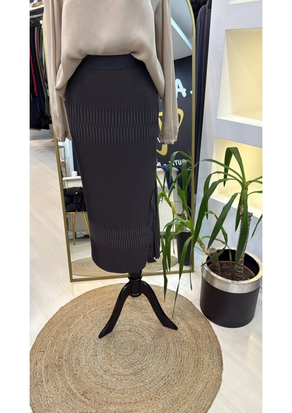 Piliseli Yandan Fermuarlı Etek Antrasit 37921 indirimleri