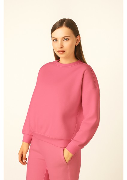 Üç Iplik Sıfır Yaka Kadın Sweat