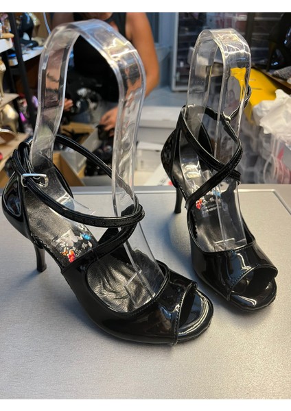 Simsiyah Rugan Yandan Çiftbağlı Model 8,5 cm 13 Pont Tango, Dans ve Abiye Ayakkabısı