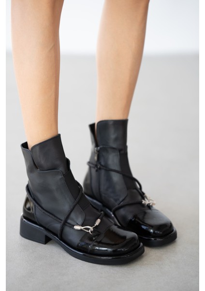 Amevia Hakiki Deri Yandan Fermuarlı Küt Burun Kadın Bot- Siyah fiyatları