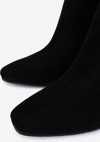 Kadın Hakiki Deri Siyah Topuklu Bot 33 8500 Bn Bot SK25-26 Syh Suet/syh Kroko modelleri