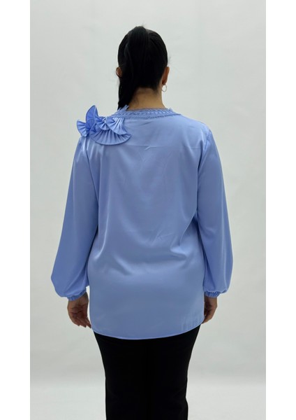 Büyük Beden Düğmeli Ipek Saten Fırfır Detaylı Uzun Kol Oversize Kadın Gömlek fırsatları