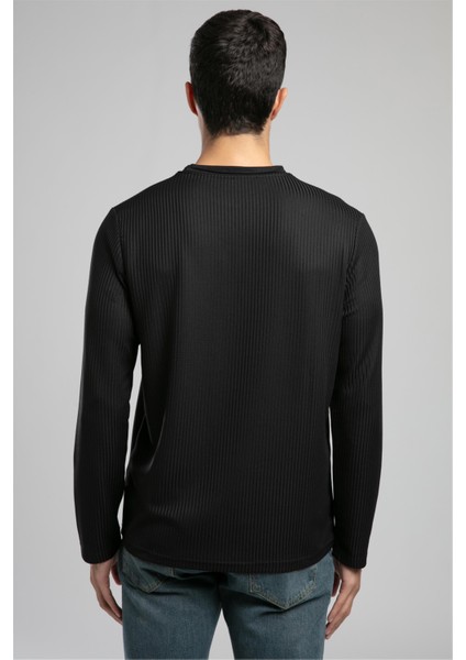 Wayne Erkek O Yaka Sweatshirt Siyah modelleri