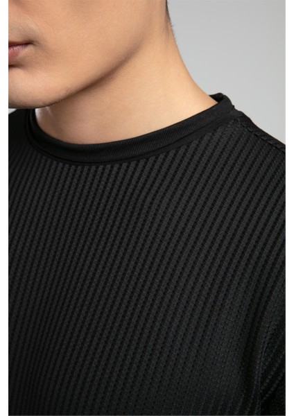 Wayne Erkek O Yaka Sweatshirt Siyah fırsatları