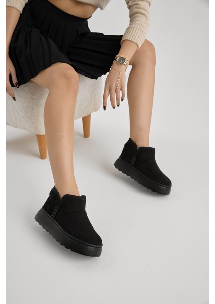 Kadın Siyah Kalın Poli Taban Içi Astarlı Süet Görünümlü Günlük Bot modelleri