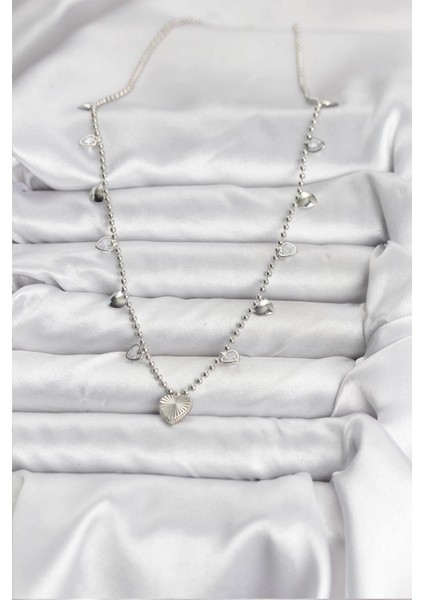 Pirinç Gümüş Renk Kalp Model Kadın Kolye fiyatları