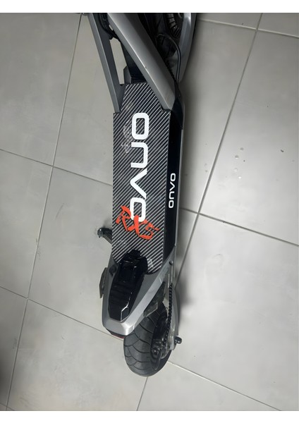Onvo Rx5 Scooter Plexi Tabanlık Kırmızı Renkli