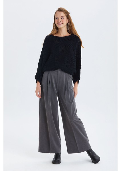 Oversize Örme Desenli Triko Kazak Siyah fiyatları