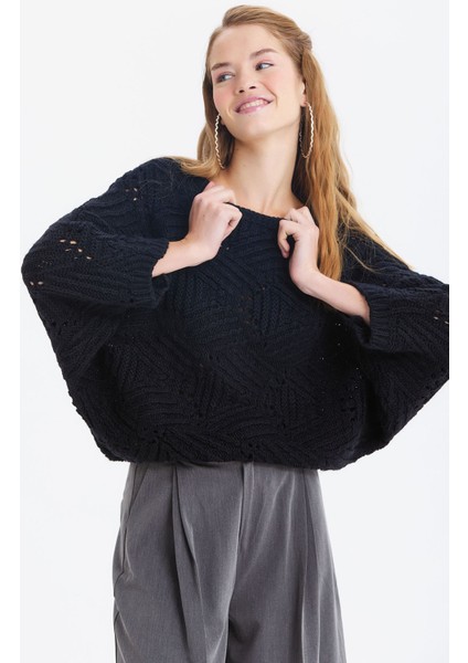 Oversize Örme Desenli Triko Kazak Siyah modelleri