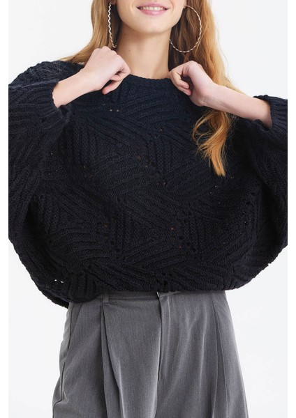 Oversize Örme Desenli Triko Kazak Siyah