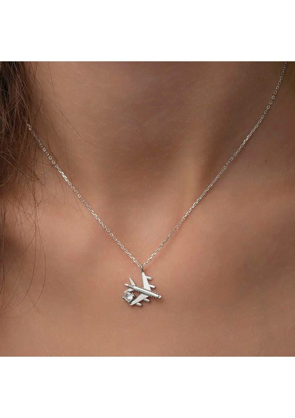 Gümüş Rodyum Tek Taşlı Uçak Kadın Kolye