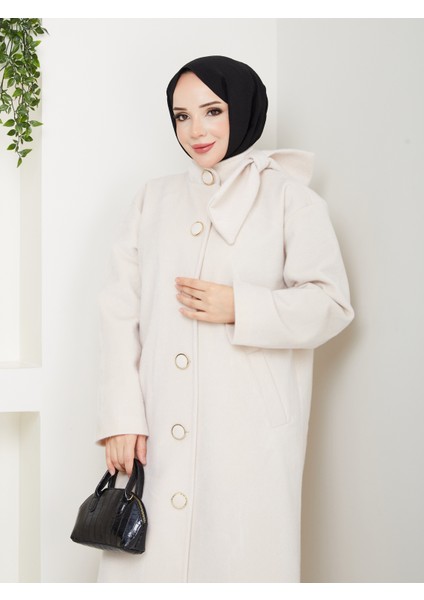 Kadın Düğmeli Fiyonk Modelli Foks Kumaş Şık Kaşe Kaban