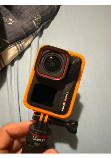 INSTA360 Ace Pro 1/2 Dikey Çekim Aparatı