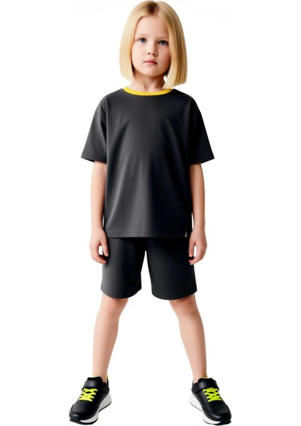 Genç Yetişkin Pamuklu Bisiklet Yaka Tişört ve Şort Takımı Kaliteli Şık Rahat Günlük fiyatları