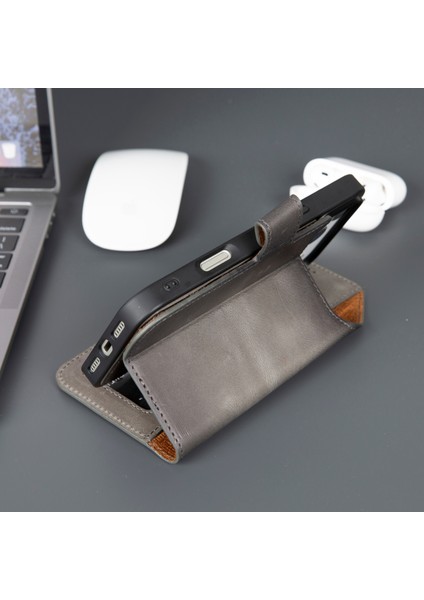 iPhone 17 Hakiki Deri Mıknatıslı Cüzdan Kılıf – Magsafe Uyumlu, Rfıd Korumalı, El Yapımı modelleri