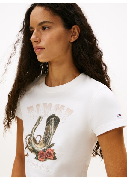 Yuvarlak Yaka Baskılı Beyaz Kadın T-Shirt DW0DW21788YBH fırsatları