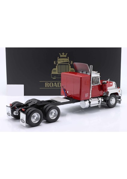 1/18 Mack Rl 700L Truck Year 1974 Red Metallic / Silver 1:18 Road Kings modelleri