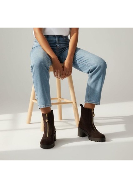 Kahve Süet Hakiki Deri Önden Metal Fermuarlı Kadın Kalın Topuklu Bot