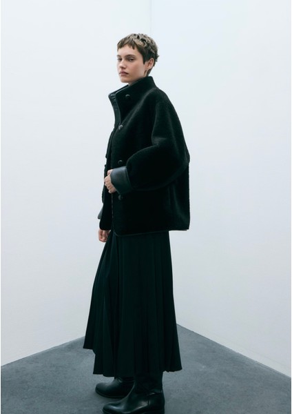 Kürk Görünümlü Ceket fırsatları