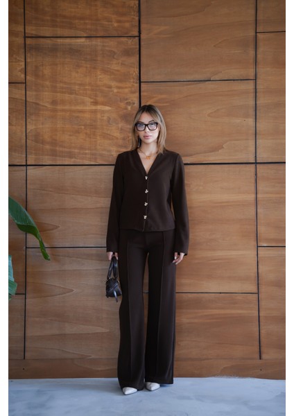 Selanik Kumaş Geniş Paça Düğmeli Ceketli Kadın Takım