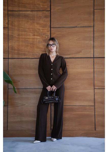 Selanik Kumaş Geniş Paça Düğmeli Ceketli Kadın Takım modelleri