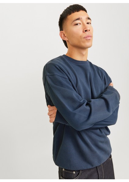 Bisiklet Yaka Lacivert Erkek Sweatshırt 12268273_JJECHARGE Faded Sweat Crew modelleri